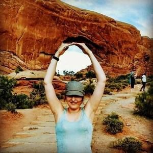 Meet your Posher, Mara